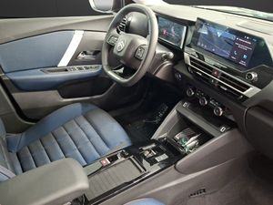 Citroën C4 Hybrid 145 ë-DCS6 Collection  - Foto 13