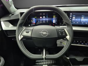 Opel Frontera 1.2T XHT Hybrid eDCT6 81kW GS  - Foto 18