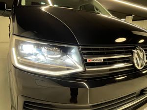 Volkswagen Multivan 2.0 TDI 204cv Dsg 4Motion Highline NACIONAL - Foto 39