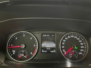 Volkswagen Multivan 2.0 TDI 204cv Dsg 4Motion Highline NACIONAL - Foto 9