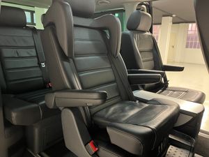 Volkswagen Multivan 2.0 TDI 204cv Dsg 4Motion Highline NACIONAL - Foto 36