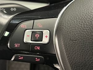 Volkswagen Multivan 2.0 TDI 204cv Dsg 4Motion Highline NACIONAL - Foto 25