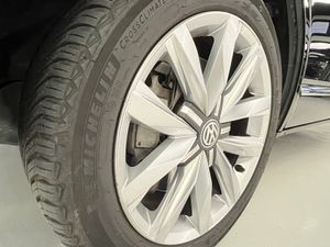 Volkswagen Multivan 2.0 TDI 204cv Dsg 4Motion Highline NACIONAL - Foto 32
