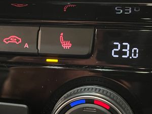 Volkswagen Multivan 2.0 TDI 204cv Dsg 4Motion Highline NACIONAL - Foto 24