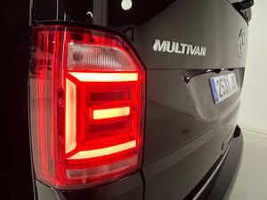Volkswagen Multivan 2.0 TDI 204cv Dsg 4Motion Highline NACIONAL - Foto 34