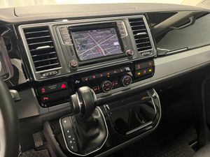 Volkswagen Multivan 2.0 TDI 204cv Dsg 4Motion Highline NACIONAL - Foto 16
