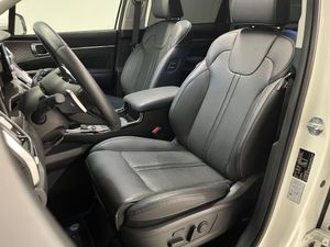 Kia Sorento KIA Sorento 1.6 TGDi PHEV 265cv Plus Edition 4x4 7plazas  - Foto 13