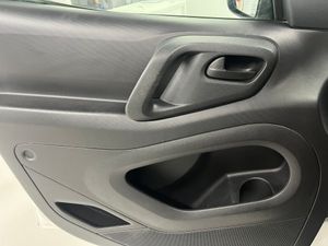 Citroën Berlingo Furgon 1.6 BlueHDI 100cv ( Bola de remolque , Baca portaobjetos) - Foto 23