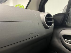 Citroën Berlingo Multiespace Live 1.6 BlueHDI 100cv 5 Plazas  - Foto 20