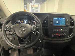 Mercedes Vito 114CDI 9G-Tronic Tourer Pro Larga 9 Plazas  - Foto 13