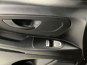 Mercedes Vito 114CDI 9G-Tronic Tourer Pro Larga 9 Plazas  - Foto 24