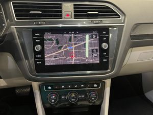 Volkswagen Tiguan Sport 2.0 TSI 190cv 4Motion DSG 7  -- NACIONAL -- - Foto 21