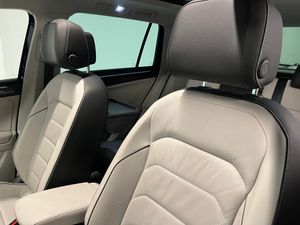 Volkswagen Tiguan Sport 2.0 TSI 190cv 4Motion DSG 7  -- NACIONAL -- - Foto 49