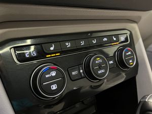 Volkswagen Tiguan Sport 2.0 TSI 190cv 4Motion DSG 7  -- NACIONAL -- - Foto 22