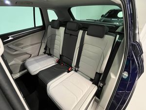 Volkswagen Tiguan Sport 2.0 TSI 190cv 4Motion DSG 7  -- NACIONAL -- - Foto 16