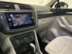 Volkswagen Tiguan Sport 2.0 TSI 190cv 4Motion DSG 7  -- NACIONAL -- - Foto 20