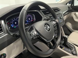 Volkswagen Tiguan Sport 2.0 TSI 190cv 4Motion DSG 7  -- NACIONAL -- - Foto 47