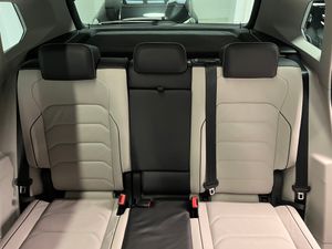 Volkswagen Tiguan Sport 2.0 TSI 190cv 4Motion DSG 7  -- NACIONAL -- - Foto 13