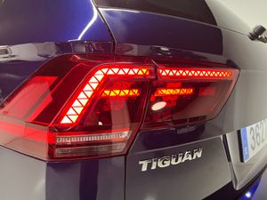 Volkswagen Tiguan Sport 2.0 TSI 190cv 4Motion DSG 7  -- NACIONAL -- - Foto 39