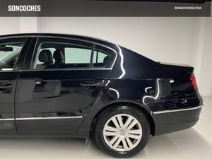 Volkswagen Passat 2.0 TDI 140cv Advance - NACIONAL -  - Foto 10