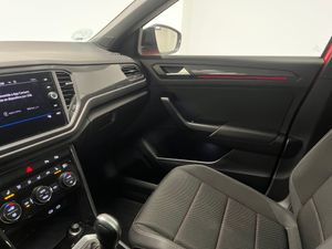 Volkswagen T-Roc Sport 2.0 TSI 140 kW (190 CV) 4MOTION DSG 7 vel. - Foto 29