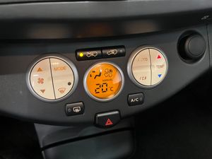 Nissan Micra 1.4i Tekna Cabrio IMPECABLE - Foto 38