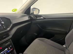 Volkswagen T-Cross 1.0TSI ADVANCE - Foto 22