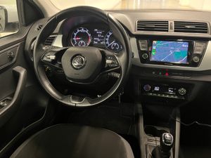 Skoda Fabia COMBI 1.0 TSI 110cv 6V Ambition - NACIONAL - - Foto 7