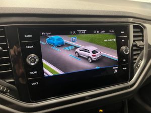 Volkswagen T-Roc 2.0 TSI 190cv 4Motion DSG Sport -- NACIONAL -- - Foto 17