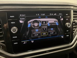 Volkswagen T-Roc 2.0 TSI 190cv 4Motion DSG Sport -- NACIONAL -- - Foto 19