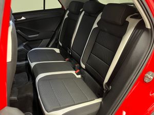 Volkswagen T-Roc 2.0 TSI 190cv 4Motion DSG Sport -- NACIONAL -- - Foto 11