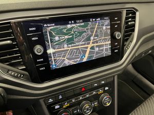 Volkswagen T-Roc Cabrio 1.5 TSI 150cv DSG7 R-Line -NACIONAL- - Foto 18