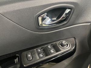Renault Captur Zen Energy dCi 90 Ecoleader - Foto 12