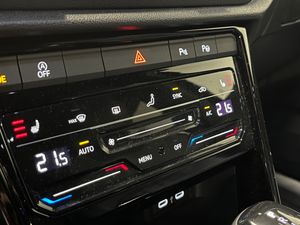Volkswagen T-Roc R-Line 1.5 TSI 110 kW (150 CV) DSG NACIONAL - Foto 22