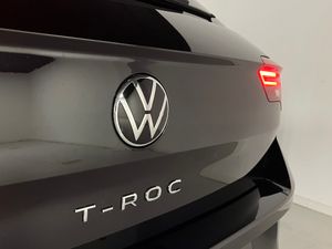 Volkswagen T-Roc R-Line 1.5 TSI 110 kW (150 CV) DSG NACIONAL - Foto 45