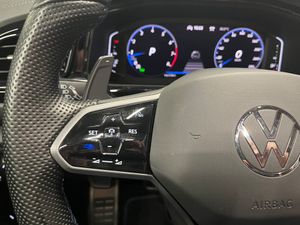Volkswagen T-Roc R 2.0 TSI 300cv 4Motion DSG7 - NACIONAL- - Foto 36