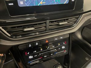 Volkswagen T-Roc R 2.0 TSI 300cv 4Motion DSG7 - NACIONAL- - Foto 32