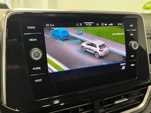Volkswagen T-Roc R-Line 2.0 TSI 4Motion 140 kW - NACIONAL- - Foto 25