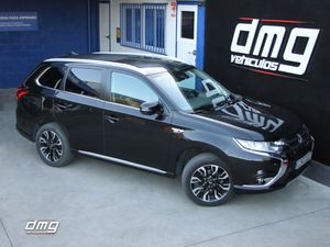 Mitsubishi Outlander 2.0 PHEV Kaiteki Auto 4WD   - Foto 3