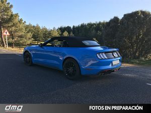 Ford Mustang 5.0 TiVCT V8 331KW Mustang GT AT Convert. 2p 450Cv   - Foto 3