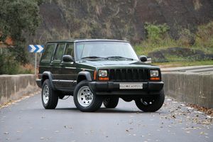 Jeep Cherokee 2.5 TD BASE 5p. 115Cv   - Foto 2