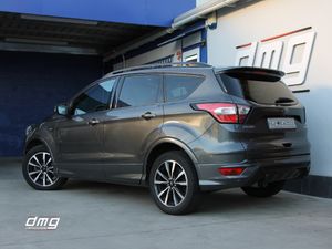 Ford Kuga 1.5 EcoBoost ASS 4x2 ST Line 150Cv   - Foto 2