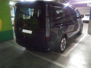 Hyundai Staria Style 2.2 CRDi 130 kW (177 CV) 4x4 AT 9 plazas  - Foto 3