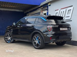 Lynk & Co 01 1.5 PHEV 3.3kW 261Cv  - Foto 2