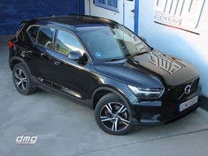 Volvo XC40 2.0 B4 G AWD R-Design Auto 197Cv  - Foto 3