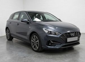Hyundai i30 i30 5p 1.0 TGDI 100 CV 48V DCT Klass  - Foto 2