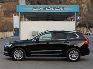 Volvo XC60 Momentum T8 Twin Engine AWD 407 Cv  - Foto 3
