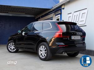 Volvo XC60 Momentum T8 Twin Engine AWD 407 Cv  - Foto 2