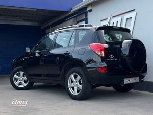 Toyota Rav4 5p 2.0 Executive Aut.  - Foto 2