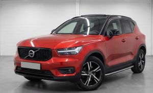Volvo XC40 R-Design B4 mild-hybrid AWD Aut. 197 CV  - Foto 3